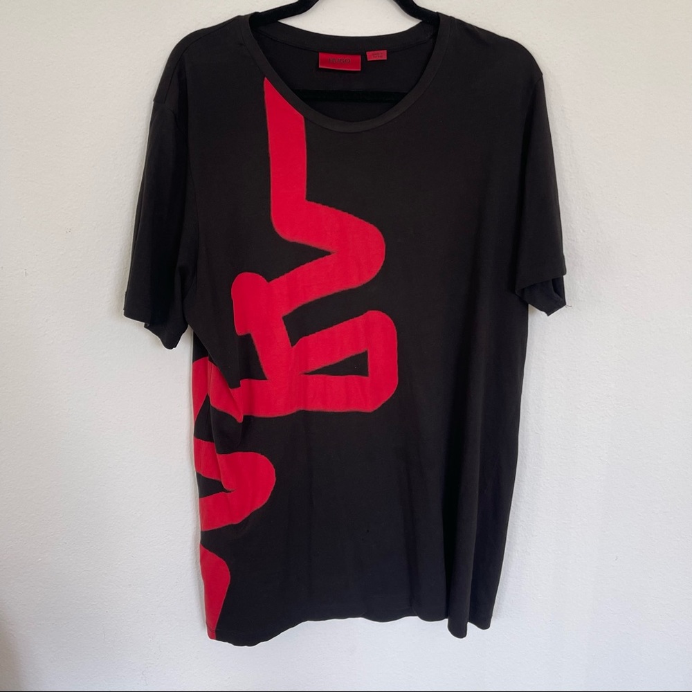 Hugo Boss Black/Red Abstract Tee